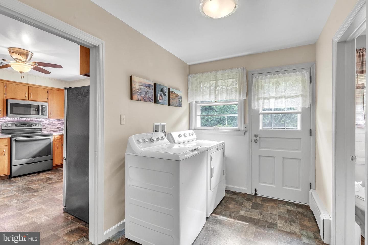 629 S Spruce Street photo 13