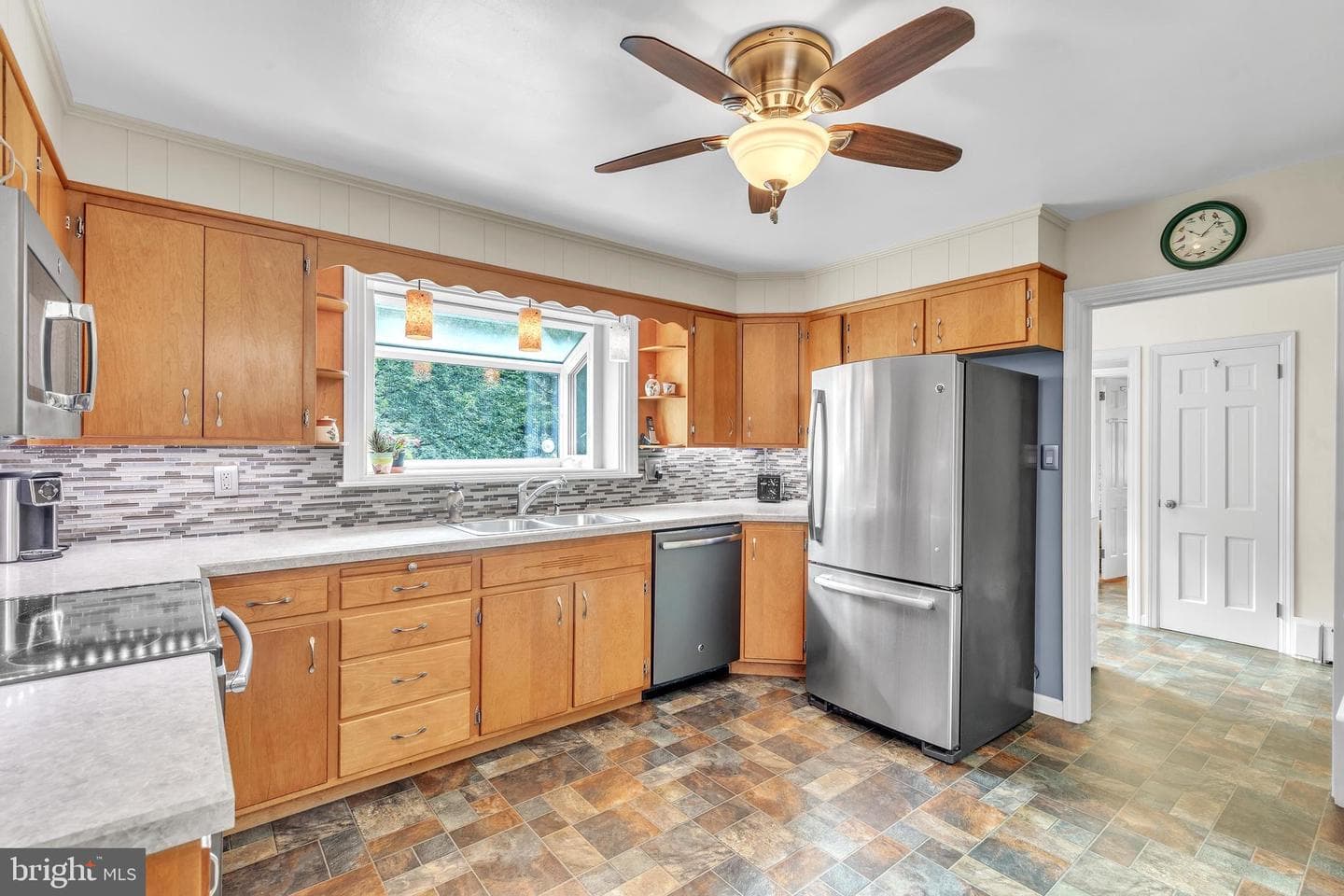 629 S Spruce Street photo 9
