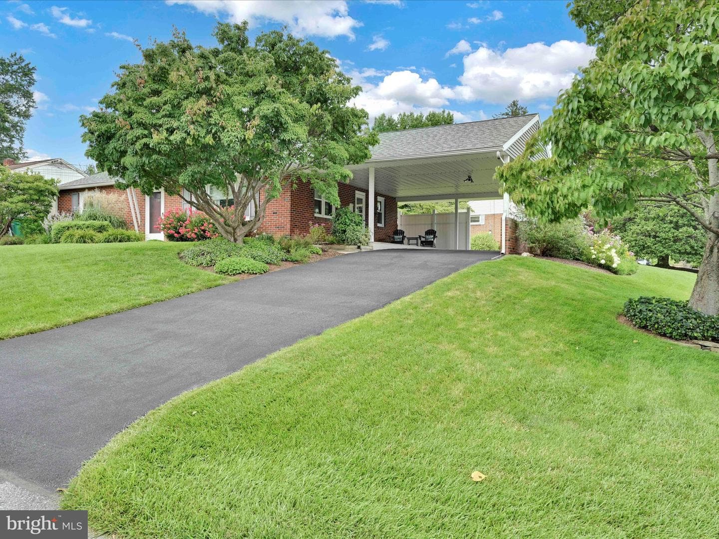 415 Redwood Drive photo 25