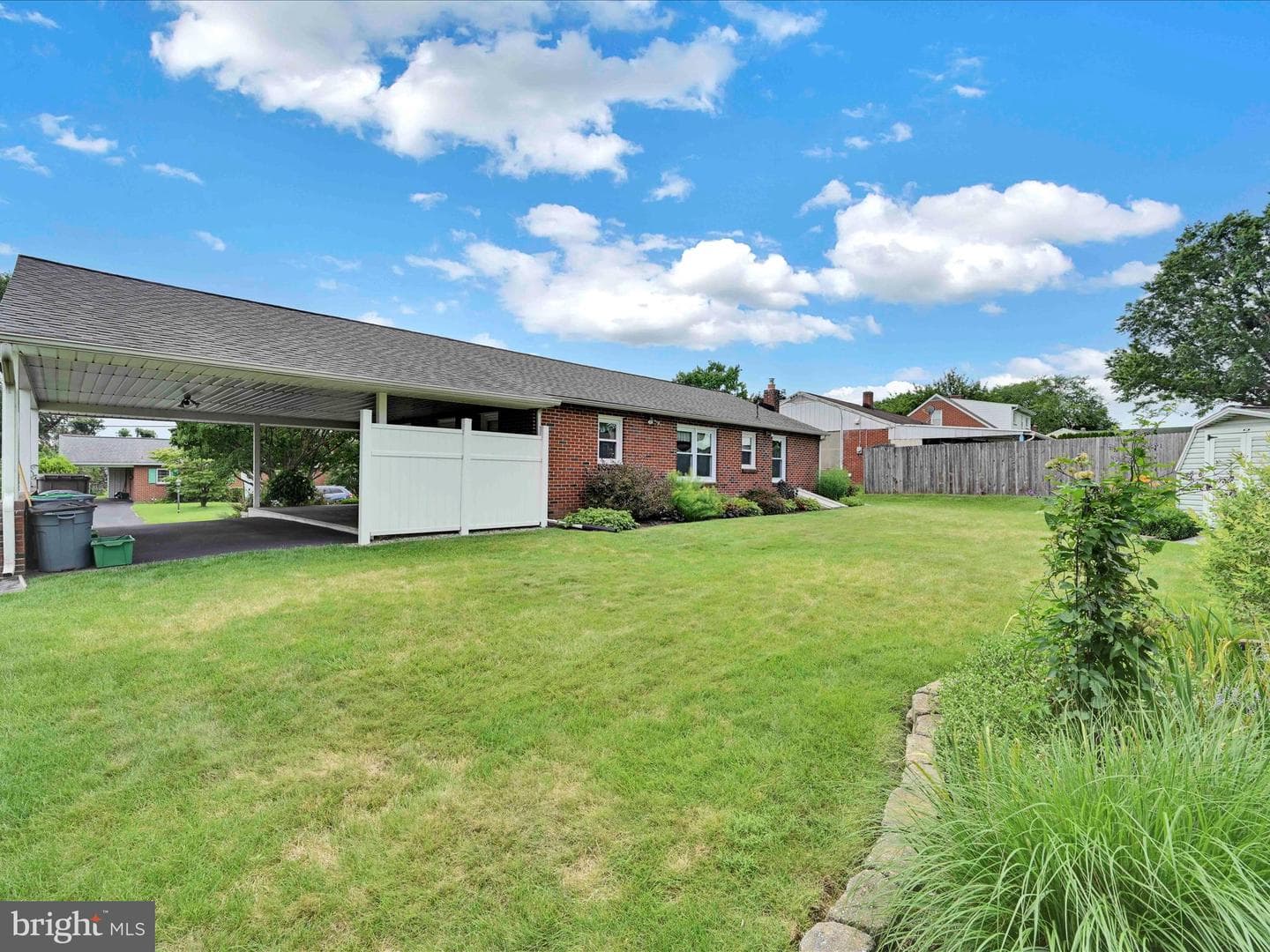 415 Redwood Drive photo 26