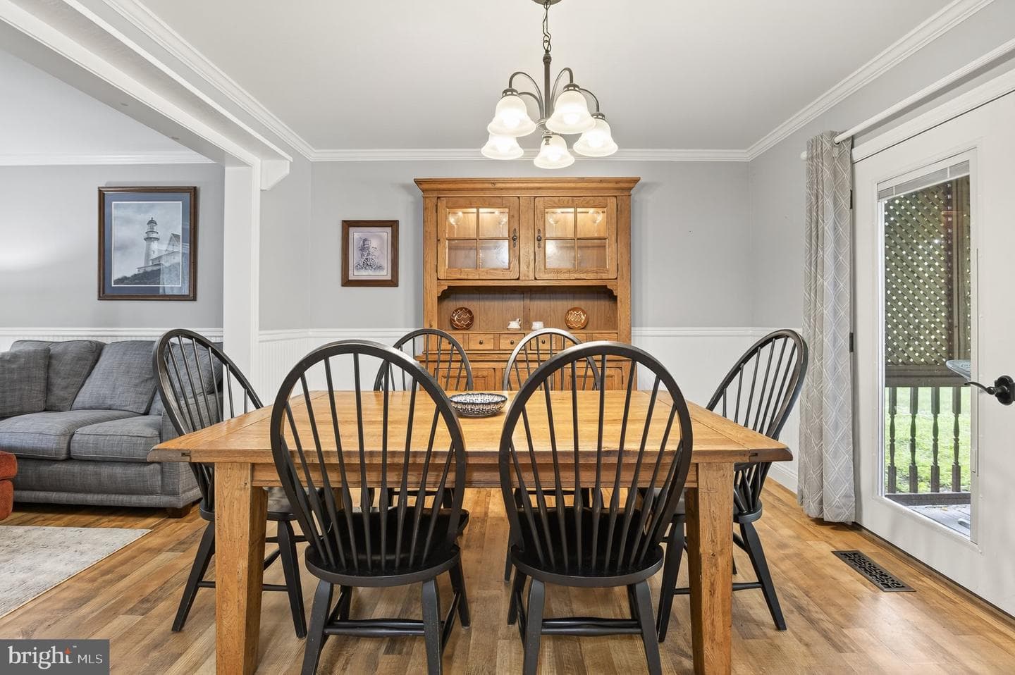 104 Chelmsford Drive photo 13