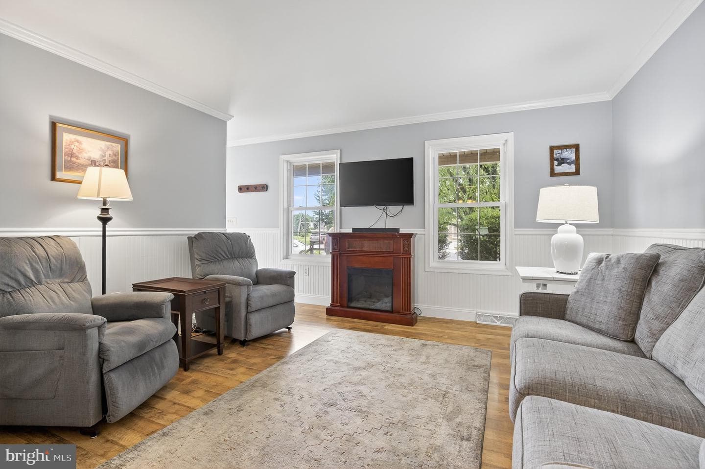 104 Chelmsford Drive photo 18