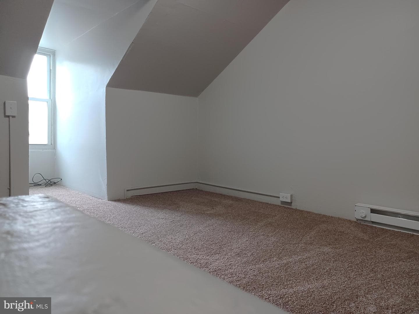 539 Green Street photo 24