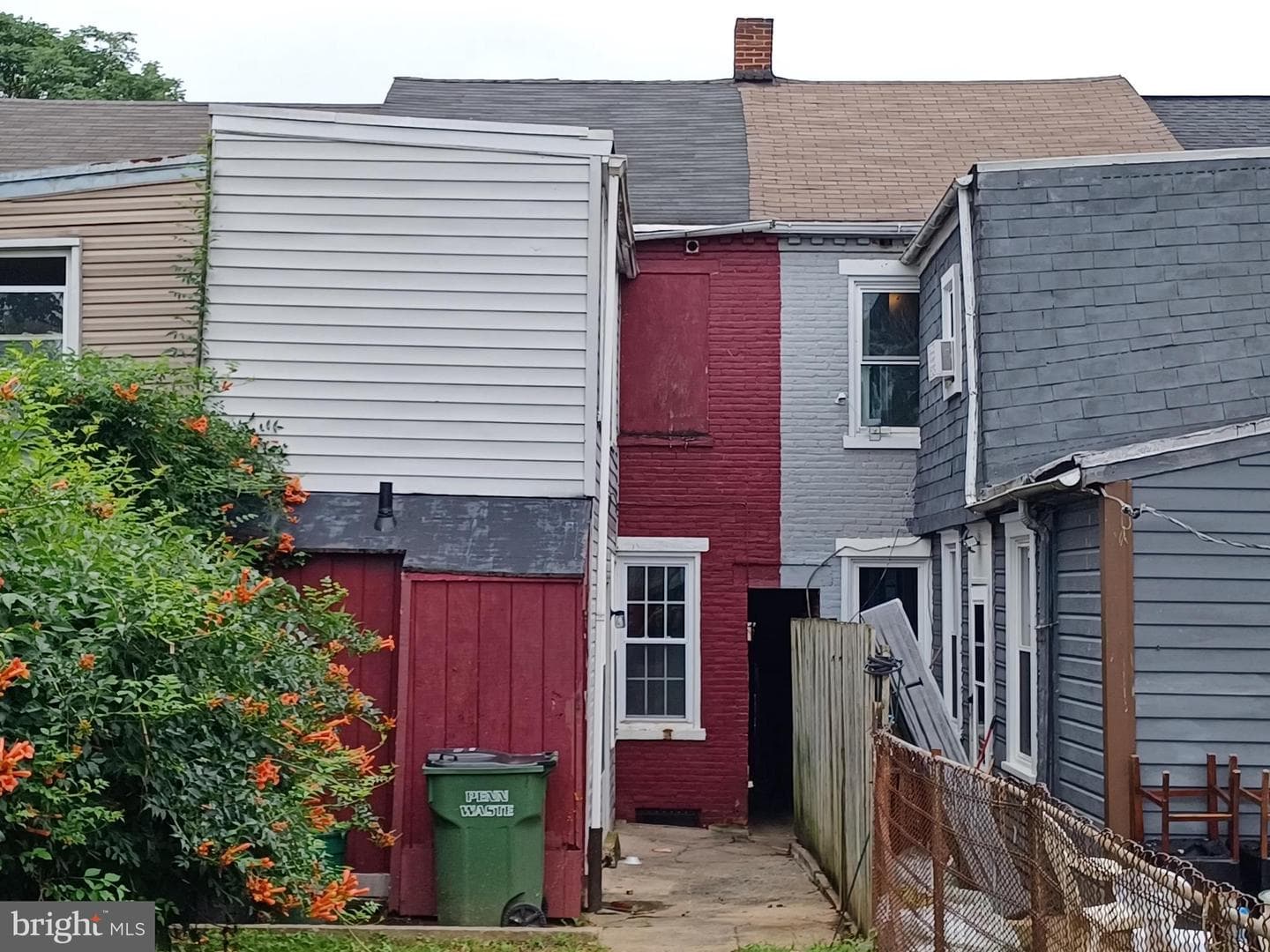 539 Green Street photo 7