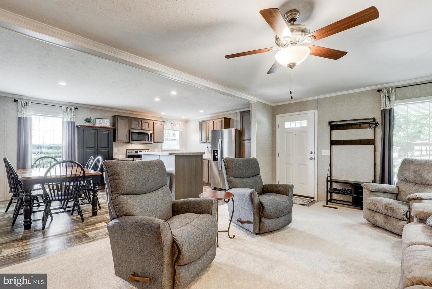 40 Kimberly Avenue photo 7