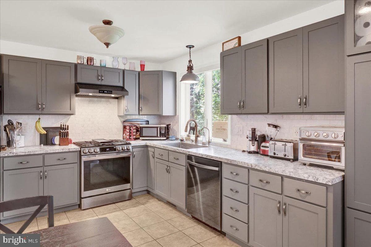 212 S Homestead Drive photo 14