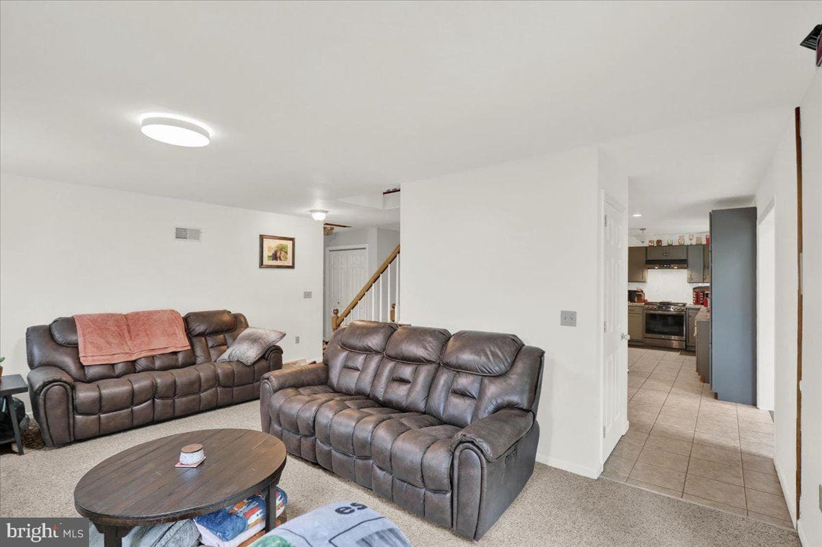212 S Homestead Drive photo 9