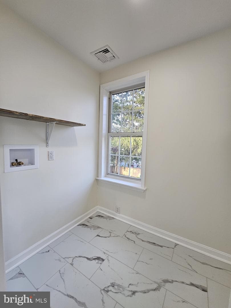 17 Girard Avenue photo 31