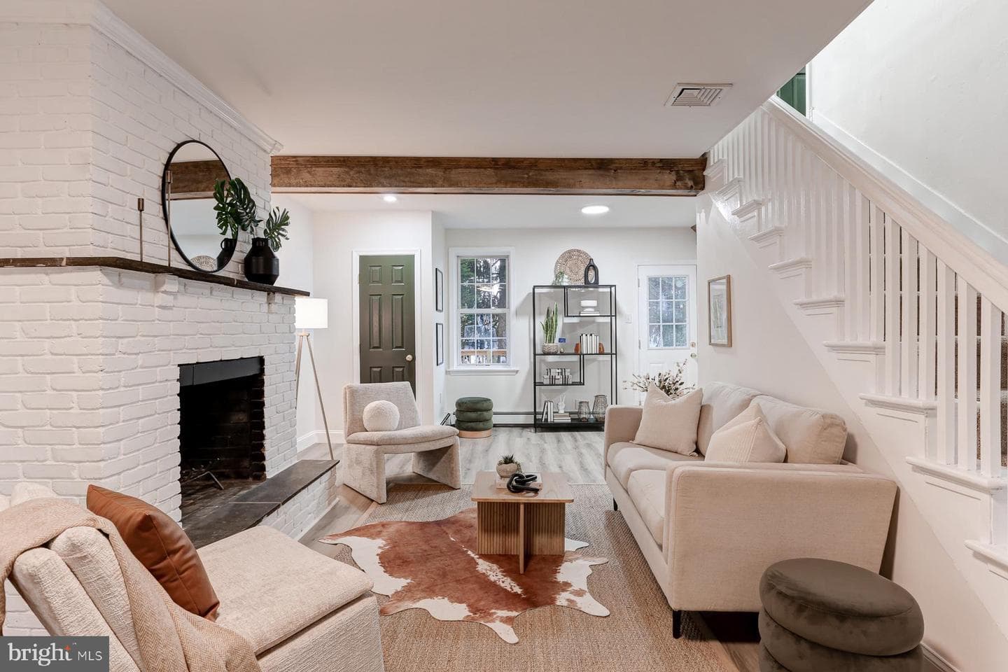 17 Girard Avenue photo 5