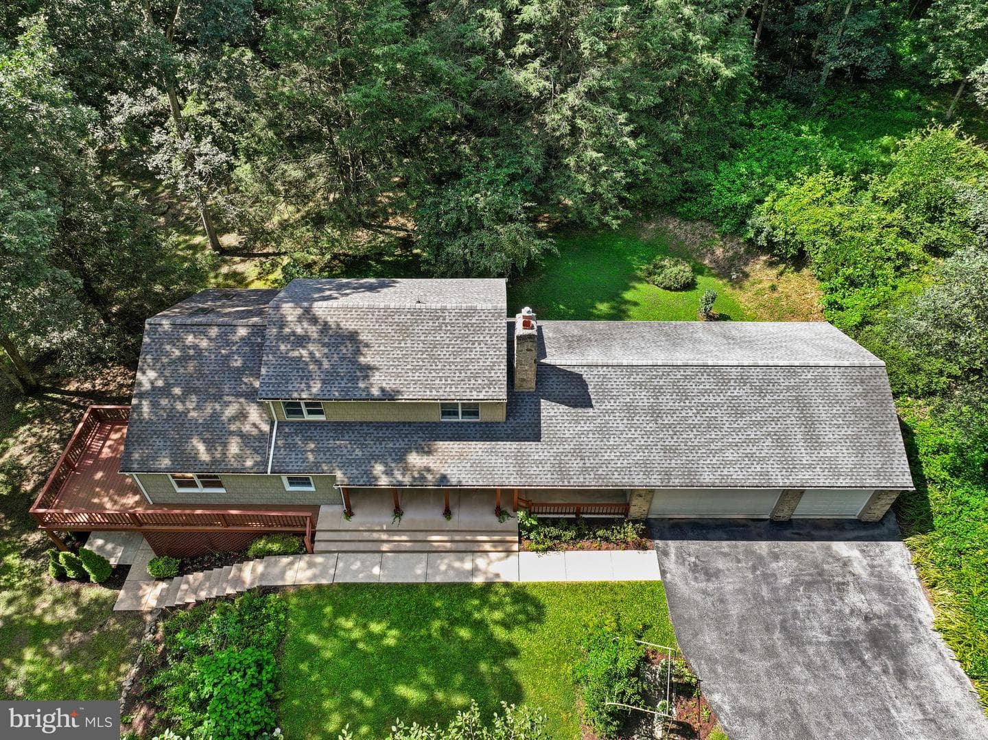 226 Acorn Lane photo 45