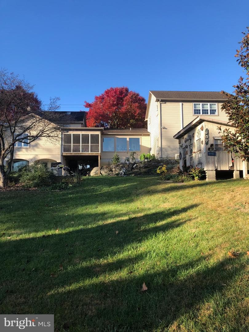 161 Strasburg Pike photo 36