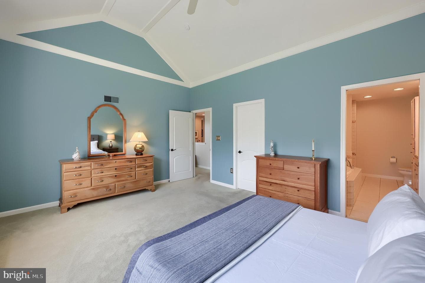 1834 Serene Way photo 17