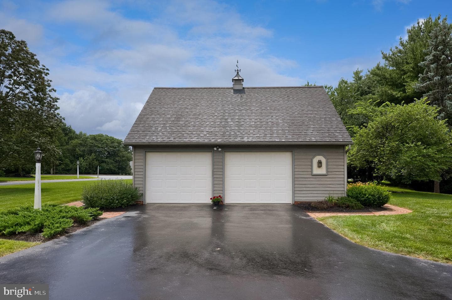 100 Olde Field Drive photo 8