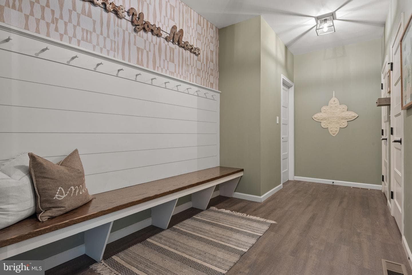 6206 Poplar Path photo 10