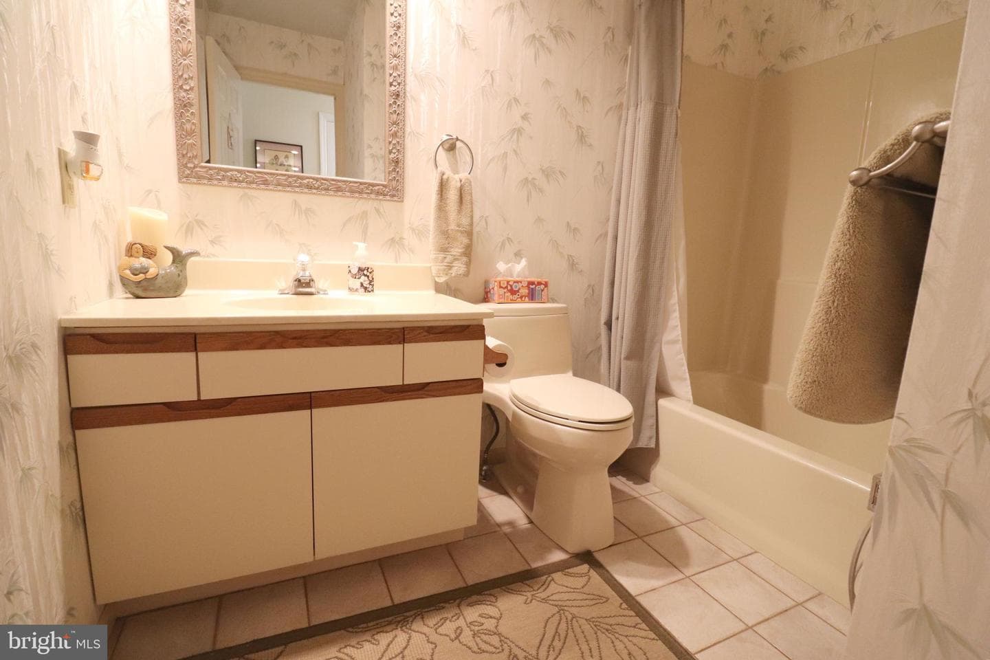 3247 Oakglen Court photo 24