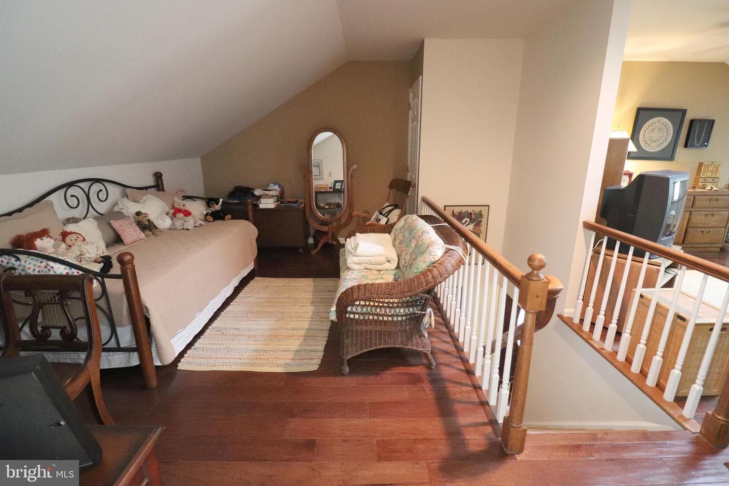 3247 Oakglen Court photo 27