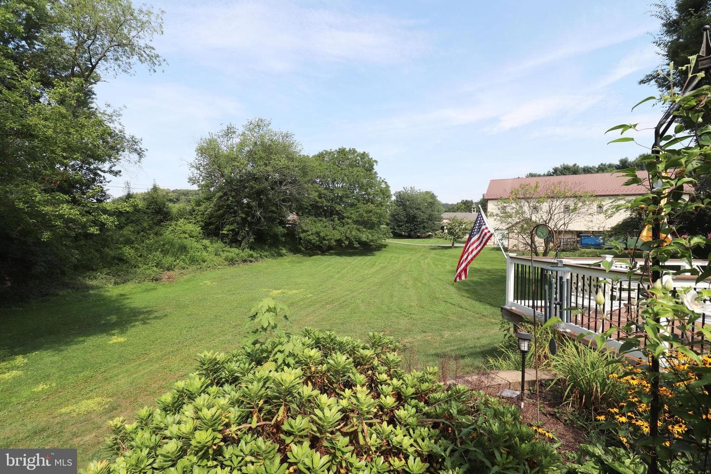 3247 Oakglen Court photo 43
