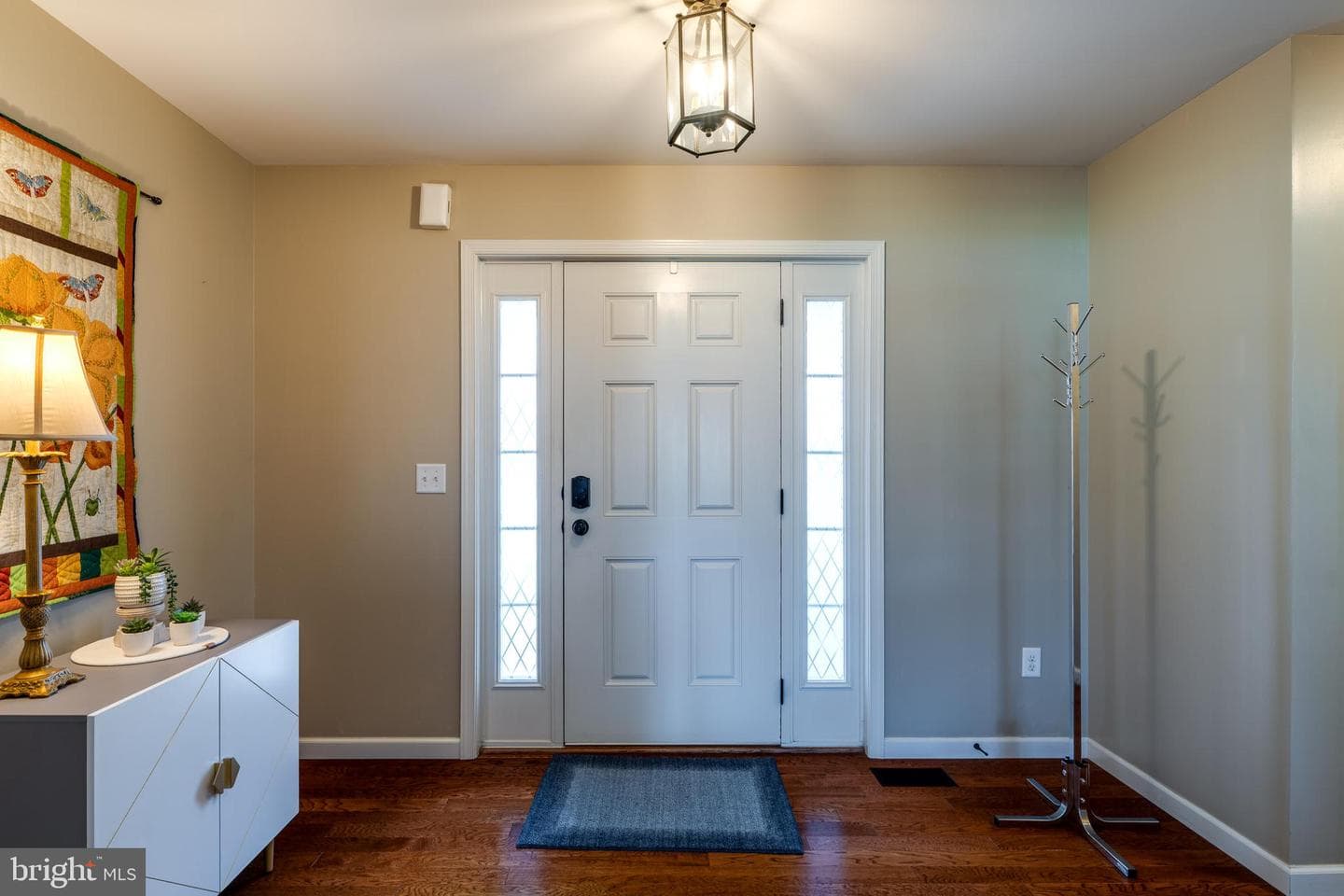 280 Greystone Lane photo 9