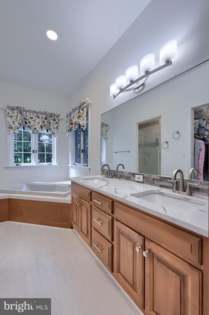 71 Deerfield Drive photo 42