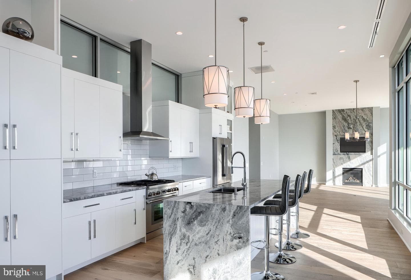 101 N Queen Street #403 photo 7