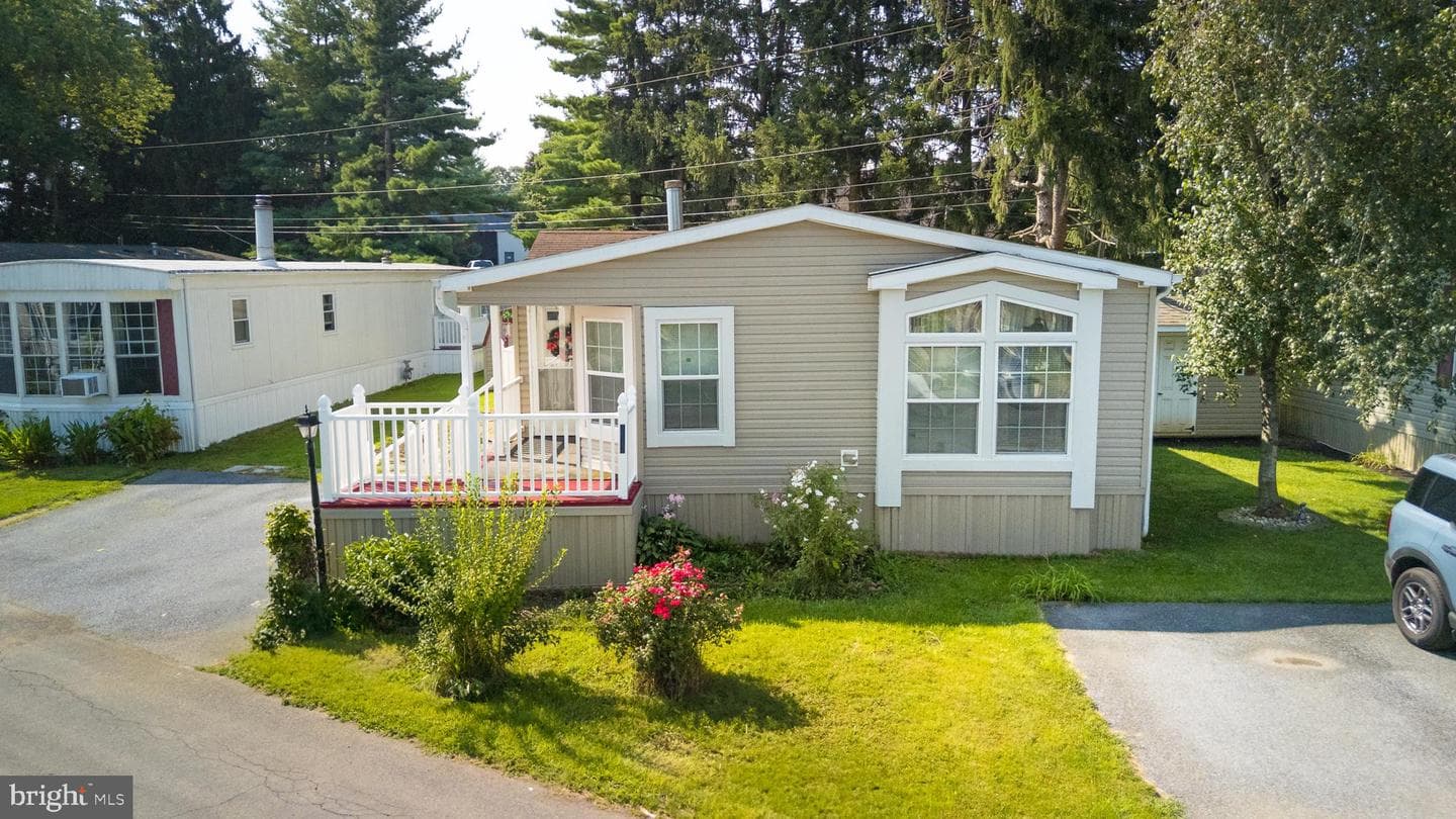 822 Gail Place photo 19