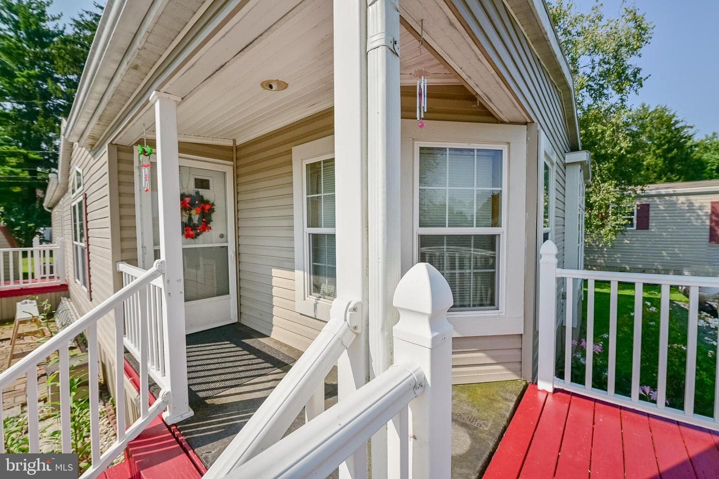 822 Gail Place photo 4