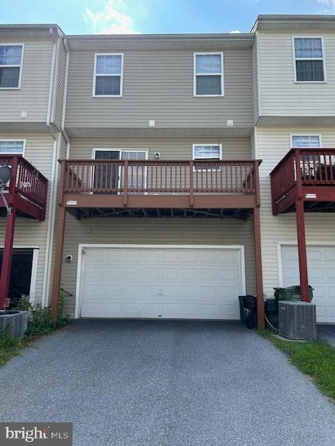 407 Dickens Drive photo 10
