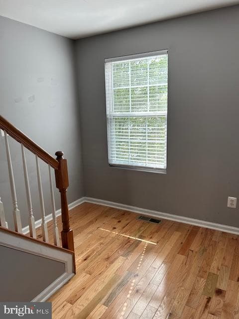 407 Dickens Drive photo 8