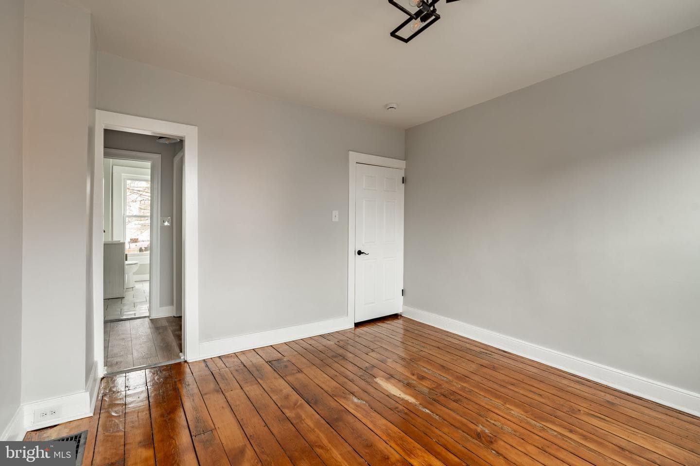 471 High Street photo 14