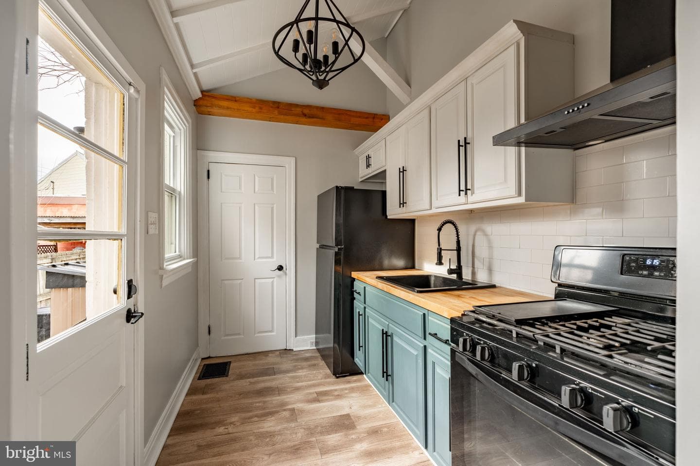 471 High Street photo 8