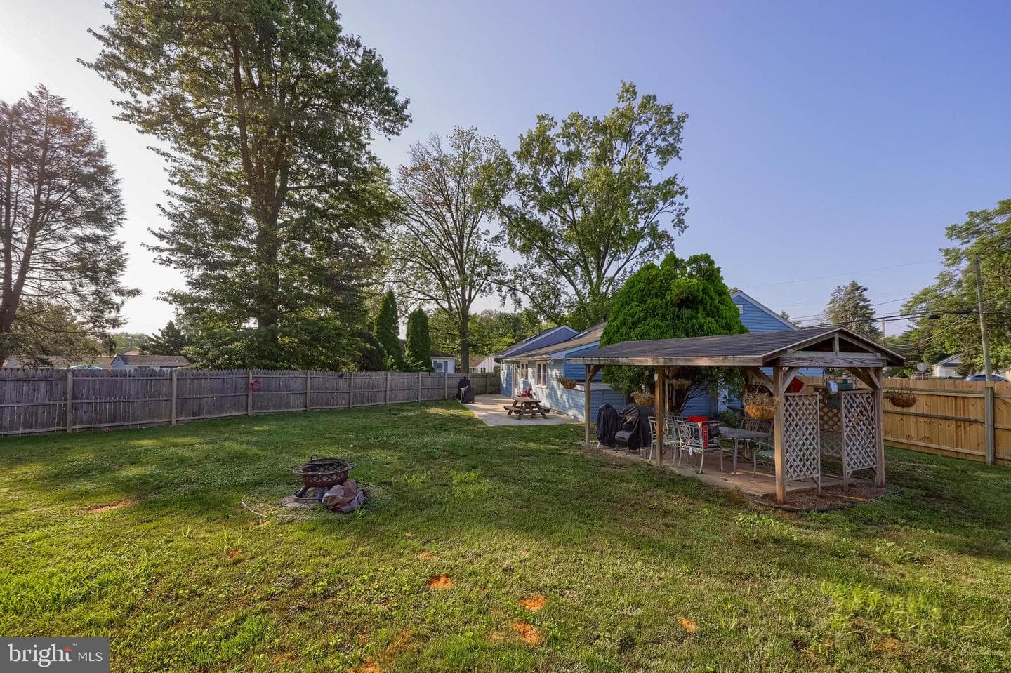 319 Birchland Avenue photo 39