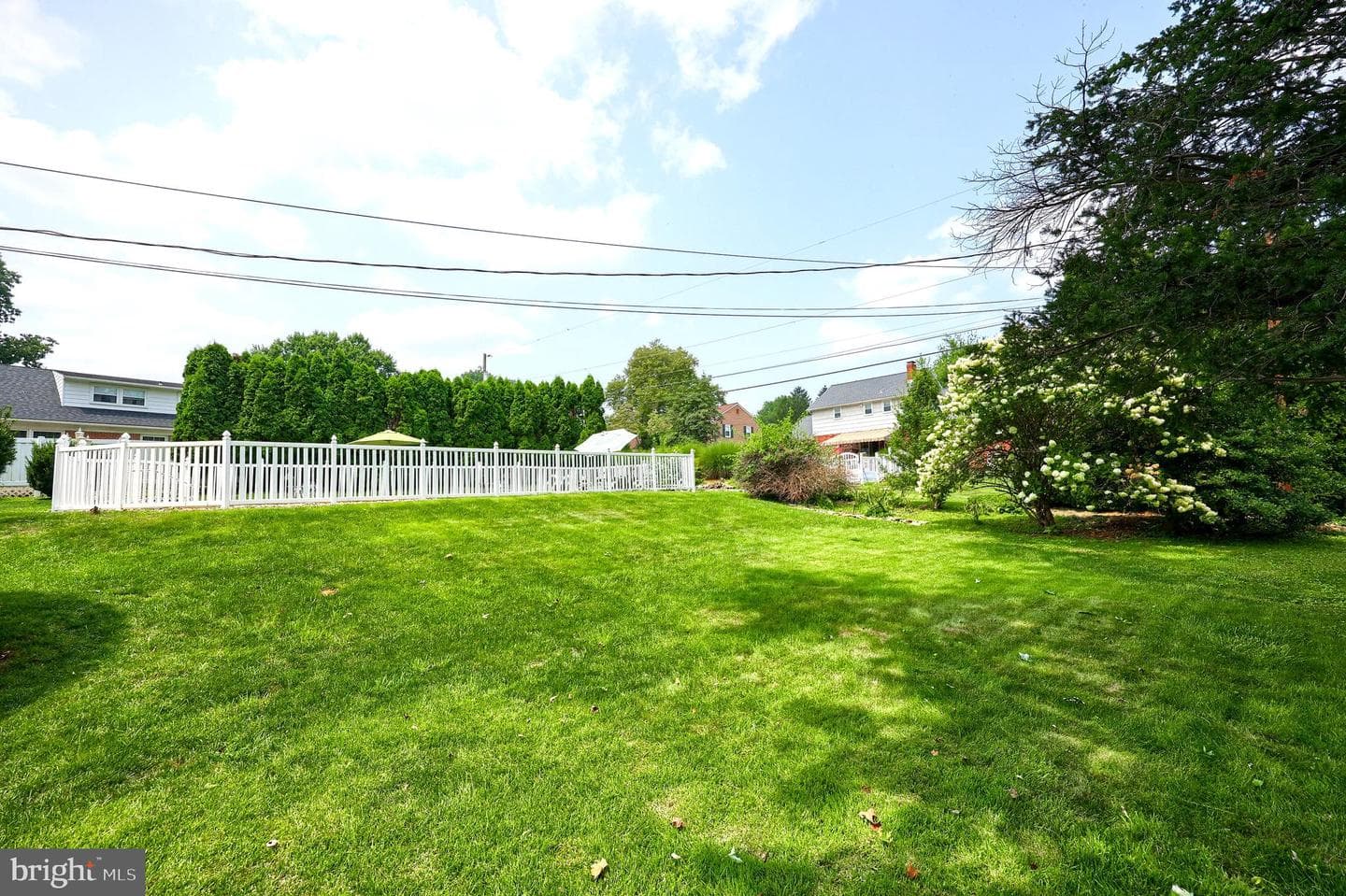 1403 Carlton Drive photo 18