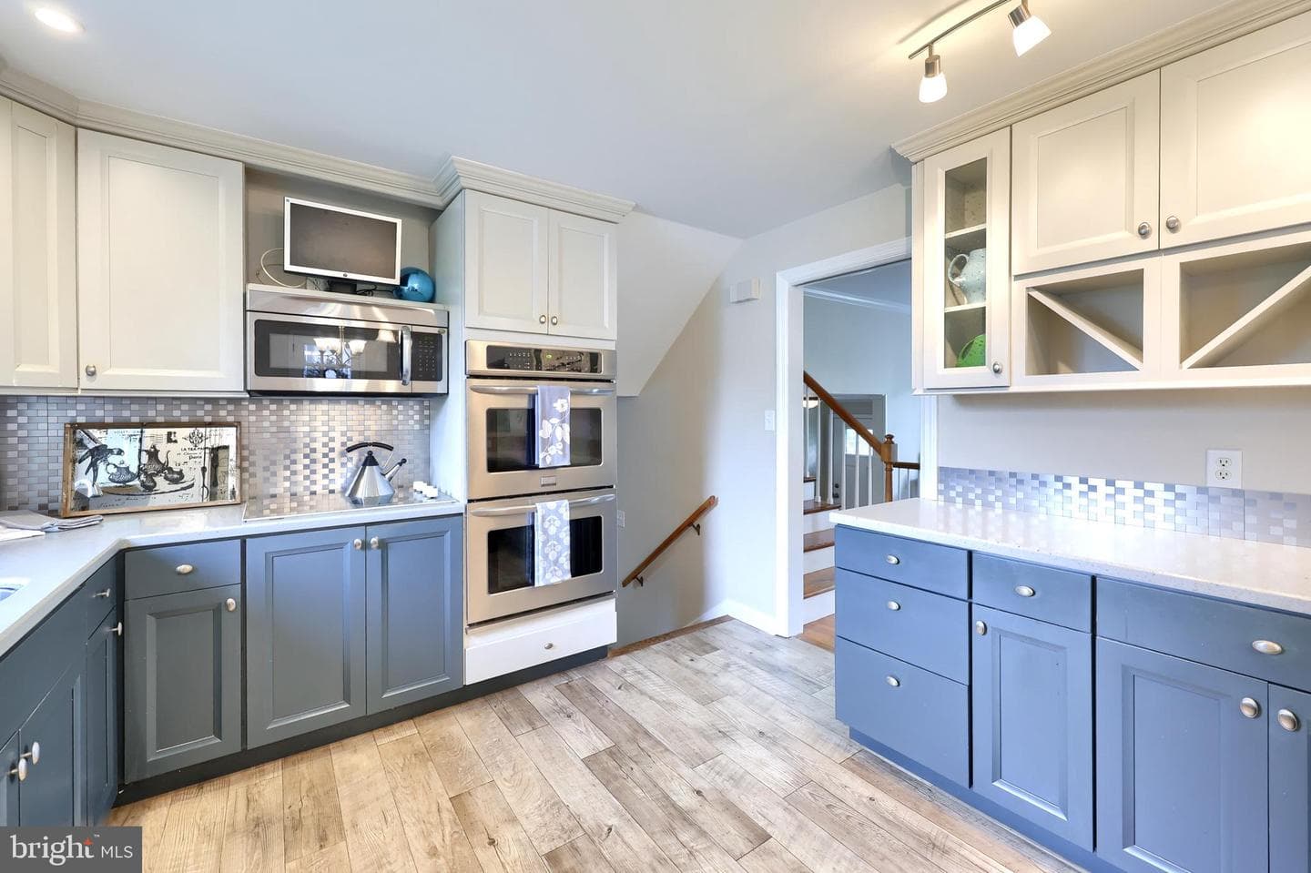 1403 Carlton Drive photo 31