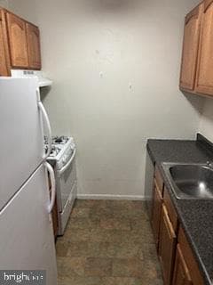 40 Lancaster Estates photo 10