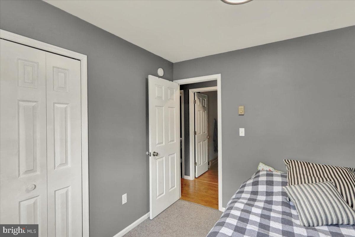 340 Lincoln Avenue photo 16