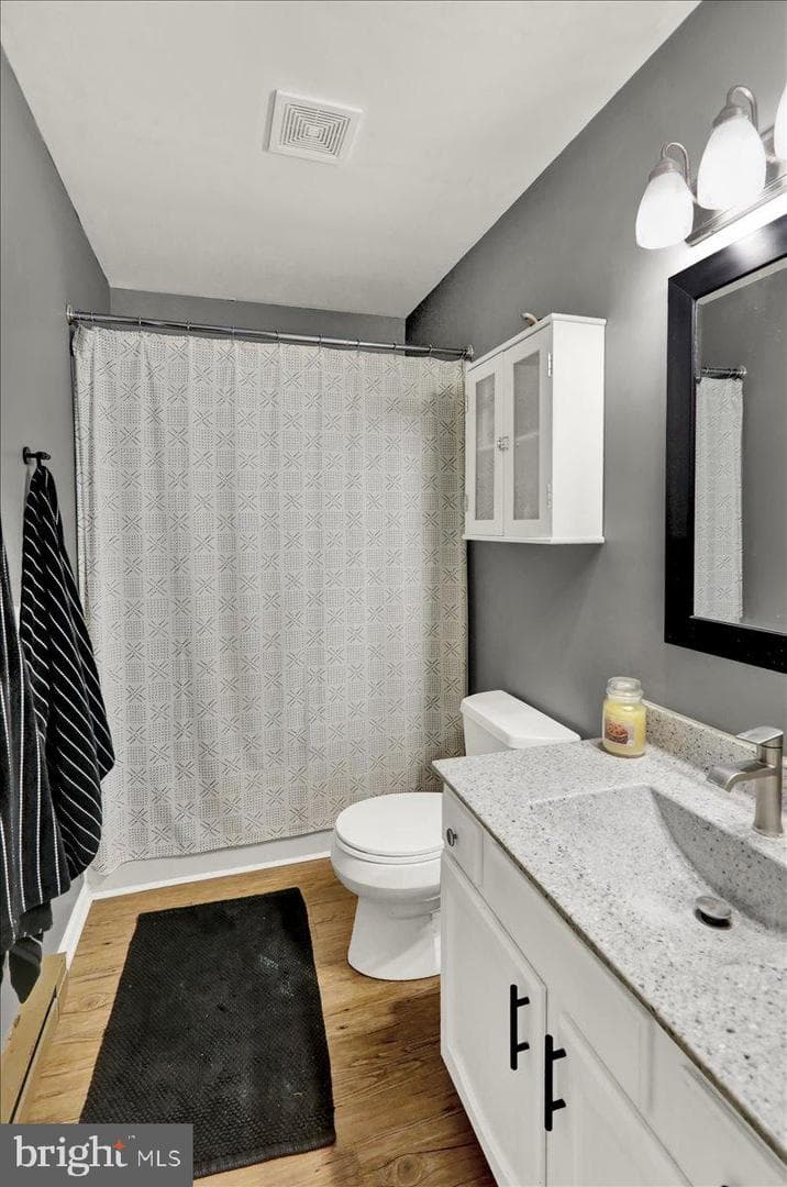 340 Lincoln Avenue photo 19
