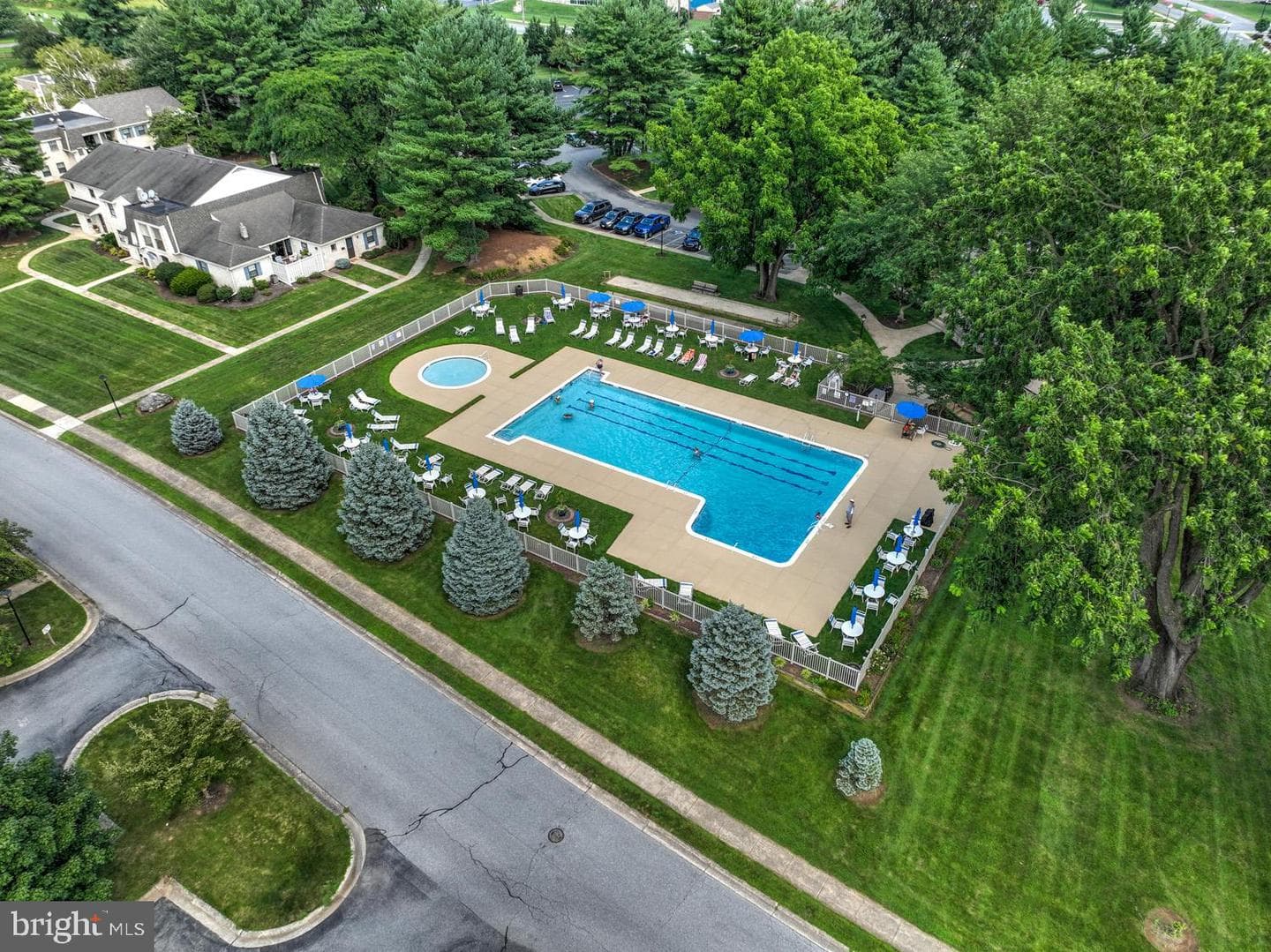 397 Valleybrook Drive photo 29