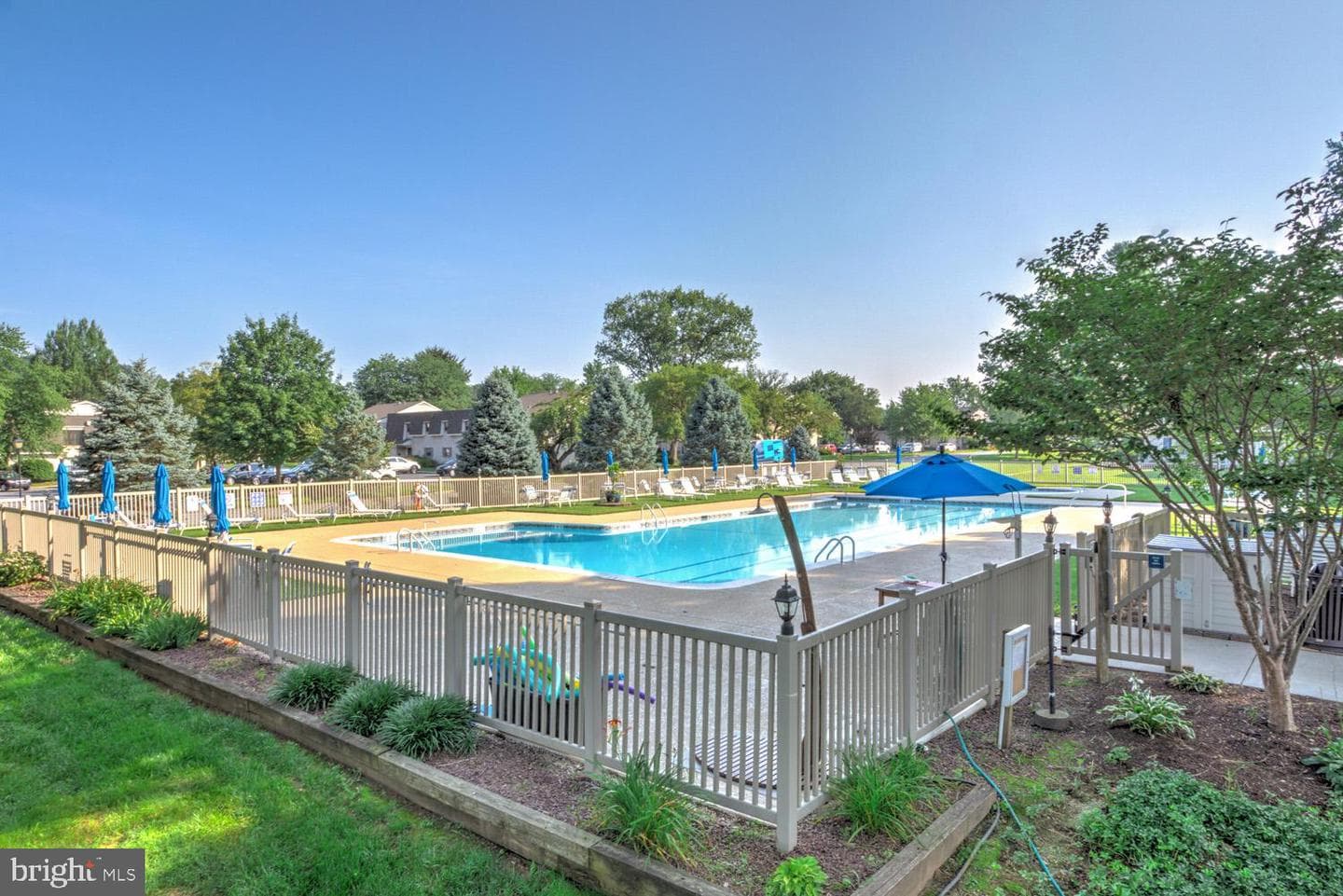 397 Valleybrook Drive photo 33