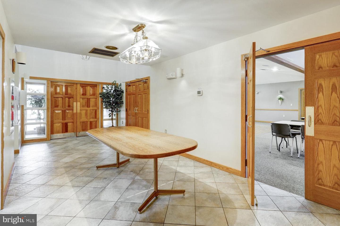 397 Valleybrook Drive photo 41