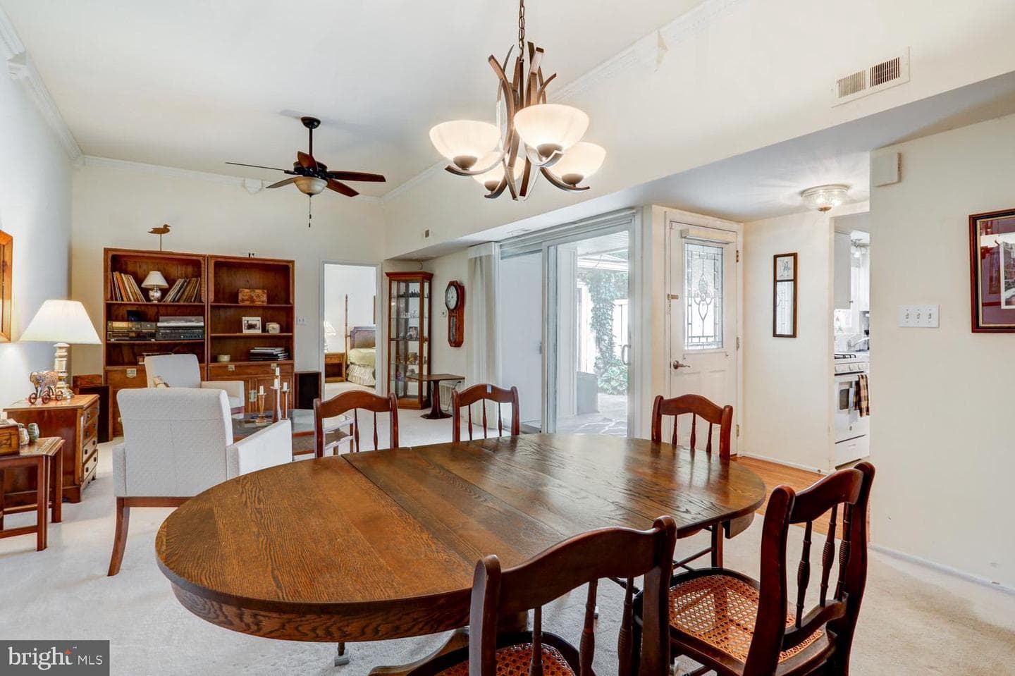 397 Valleybrook Drive photo 8