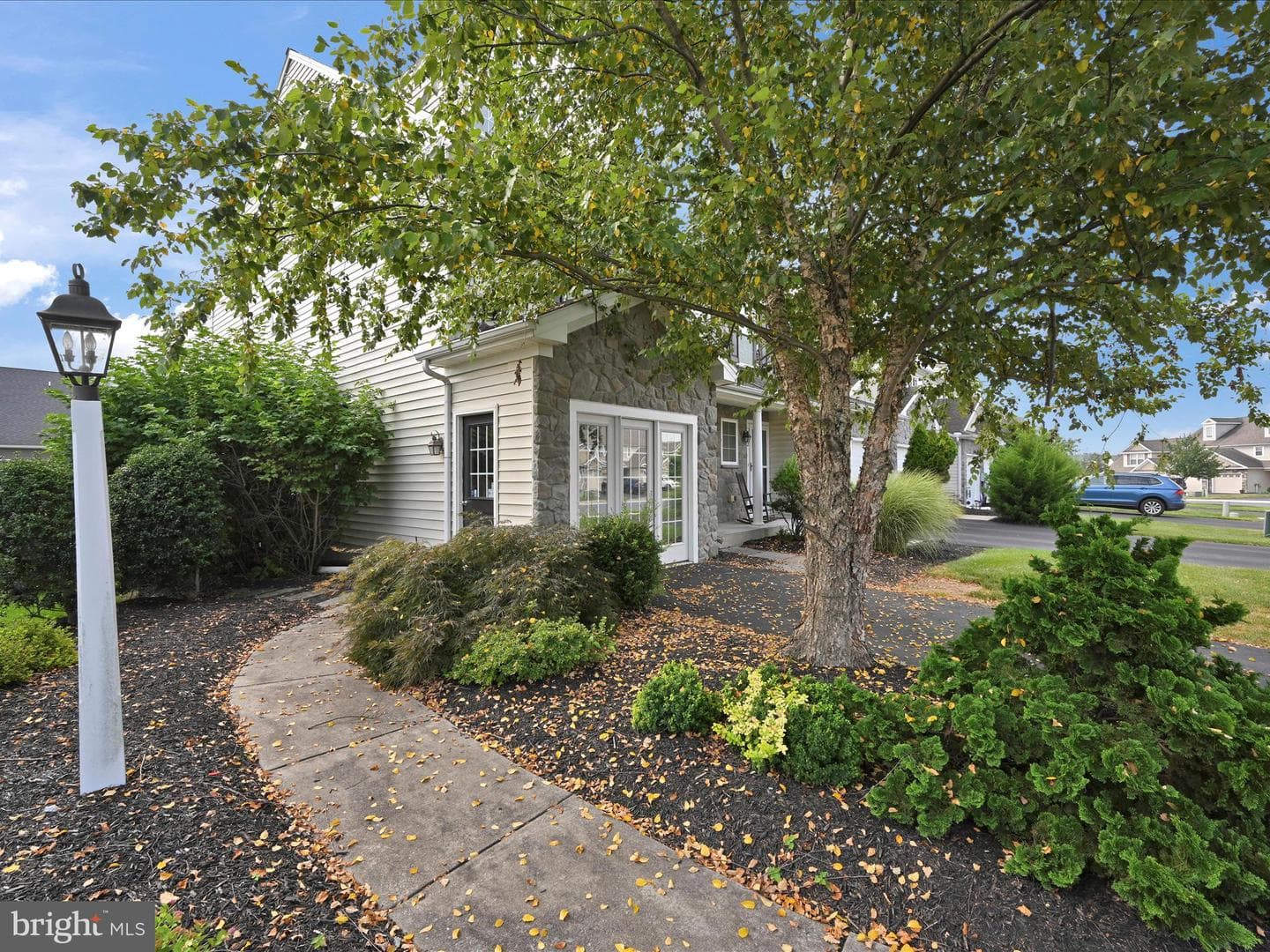 230 Lakeside Crossing photo 1