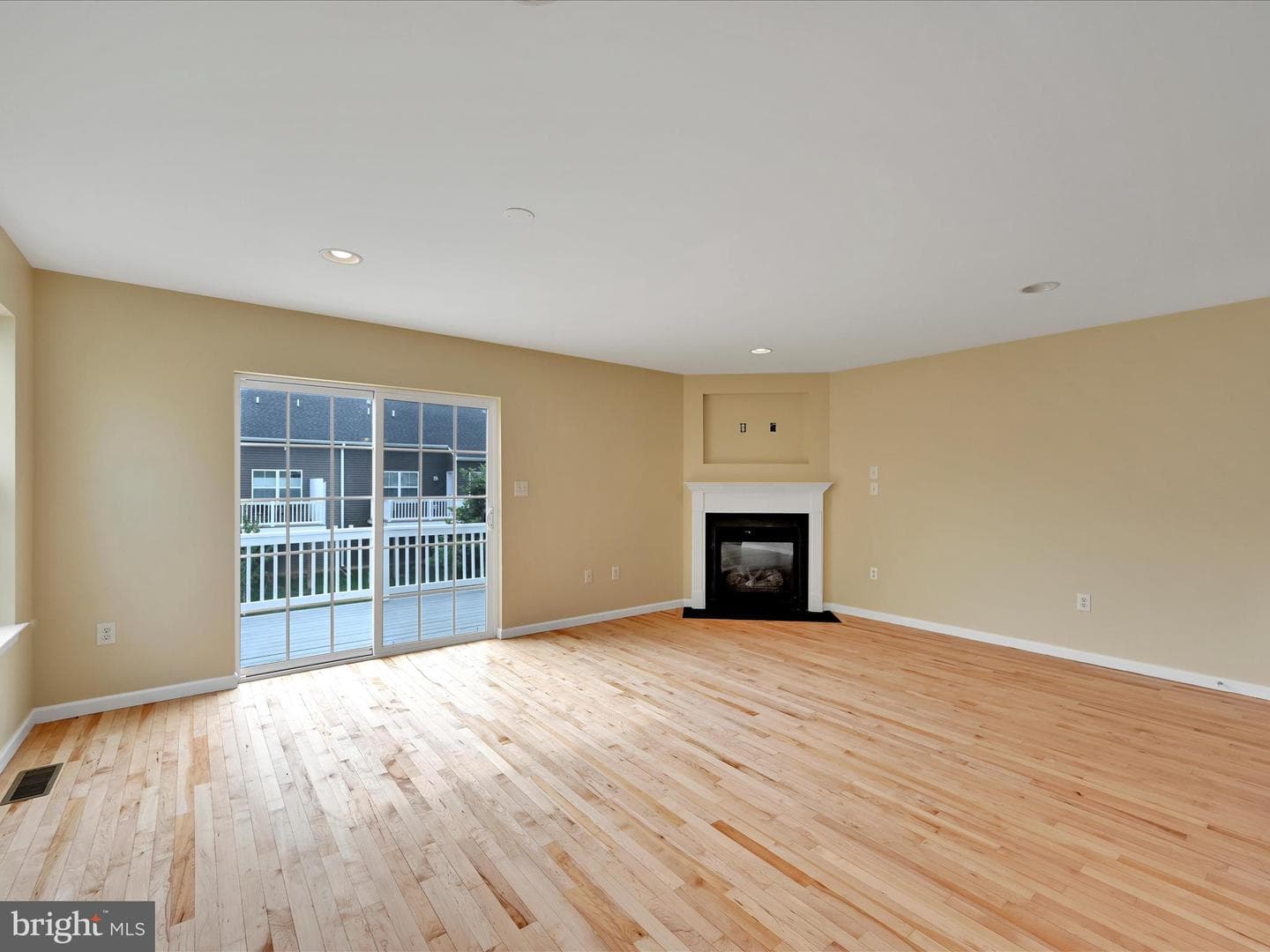 230 Lakeside Crossing photo 10
