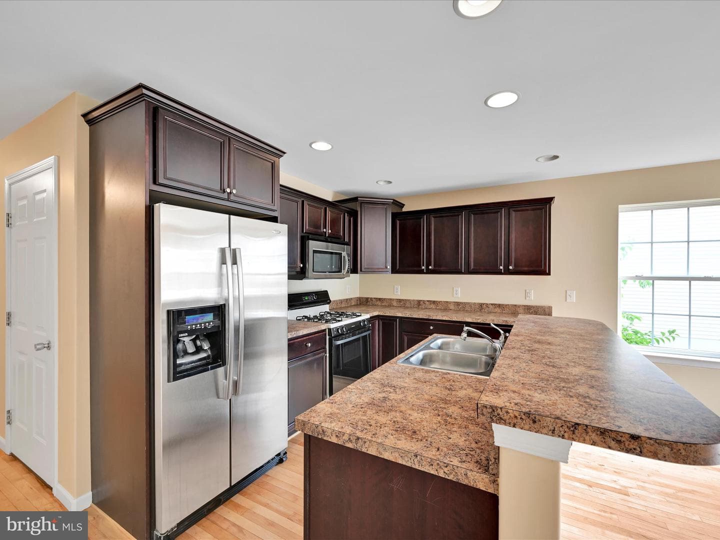 230 Lakeside Crossing photo 12