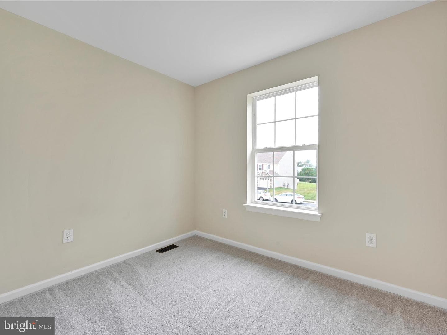 230 Lakeside Crossing photo 27