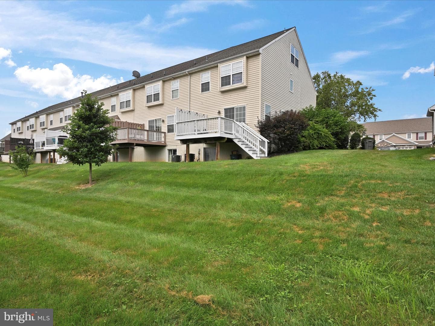 230 Lakeside Crossing photo 36