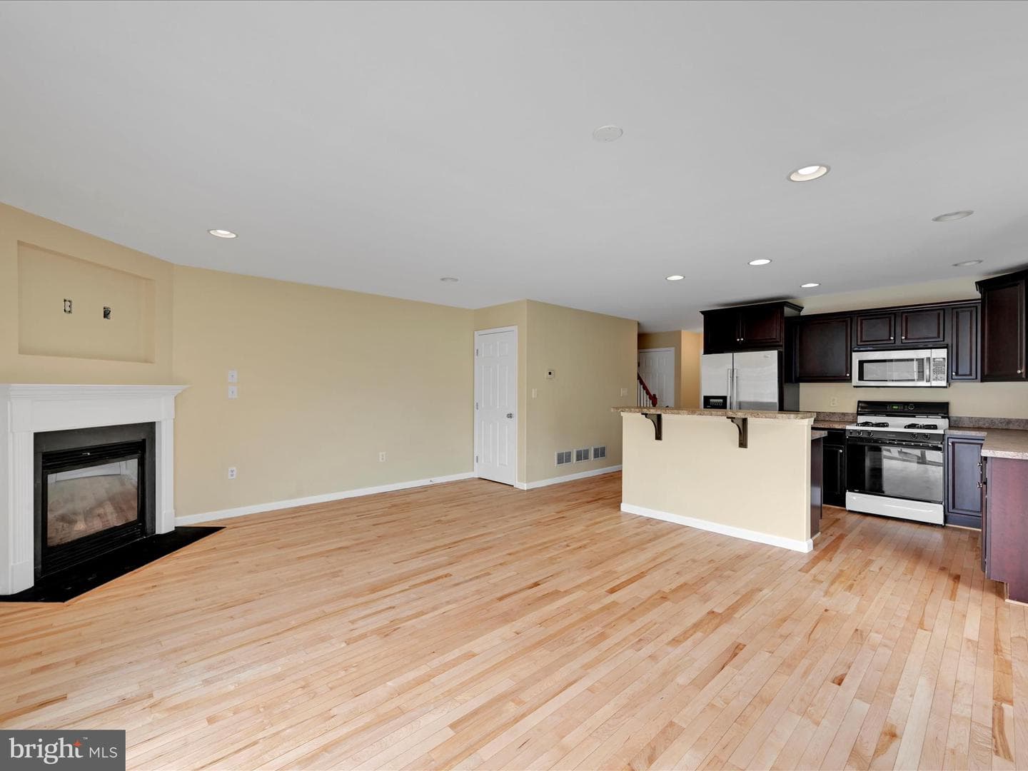 230 Lakeside Crossing photo 9