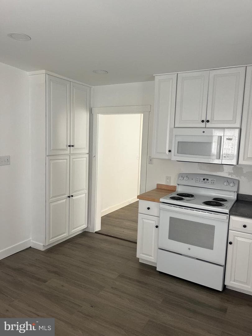 144 W Conestoga Street photo 6