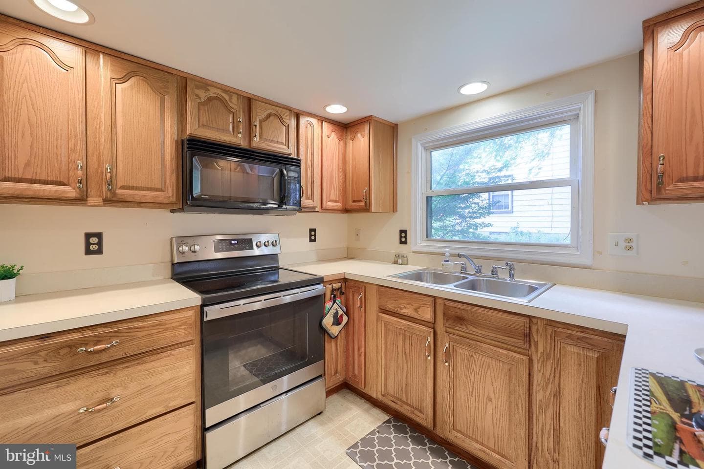 616 Brunnerville Road photo 14
