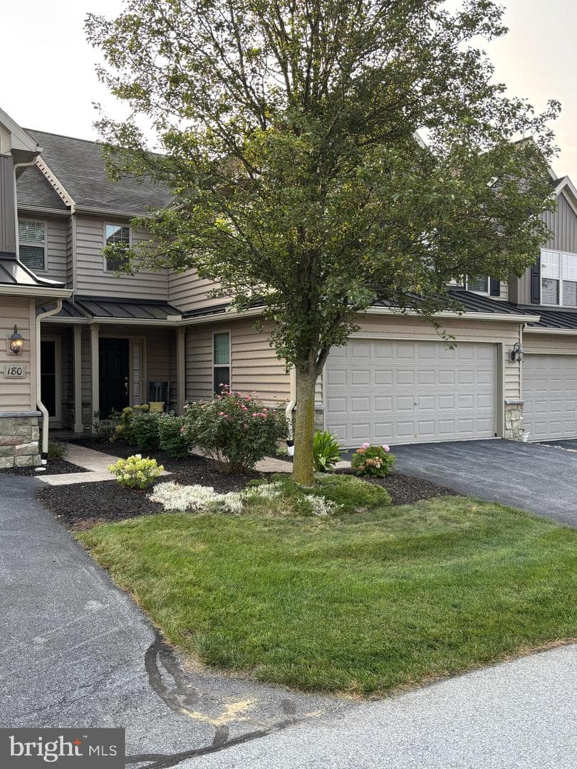 178 Fieldcrest Lane photo 2