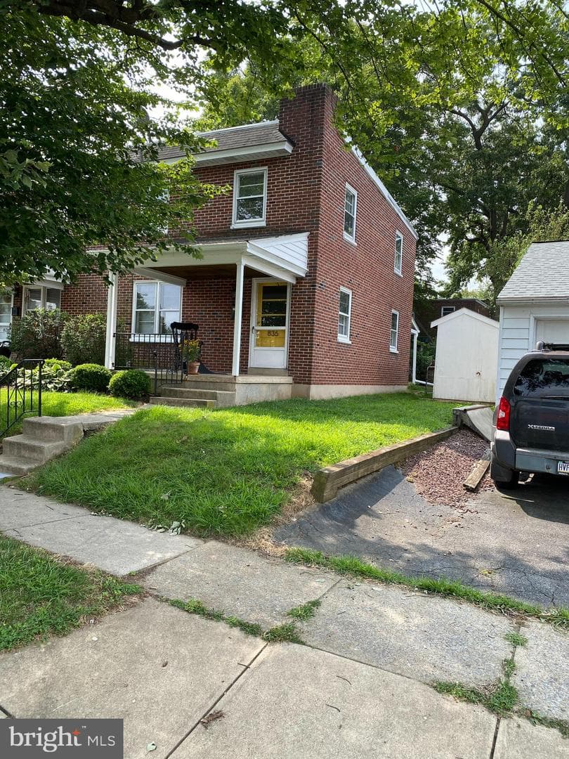 836 2nd Street